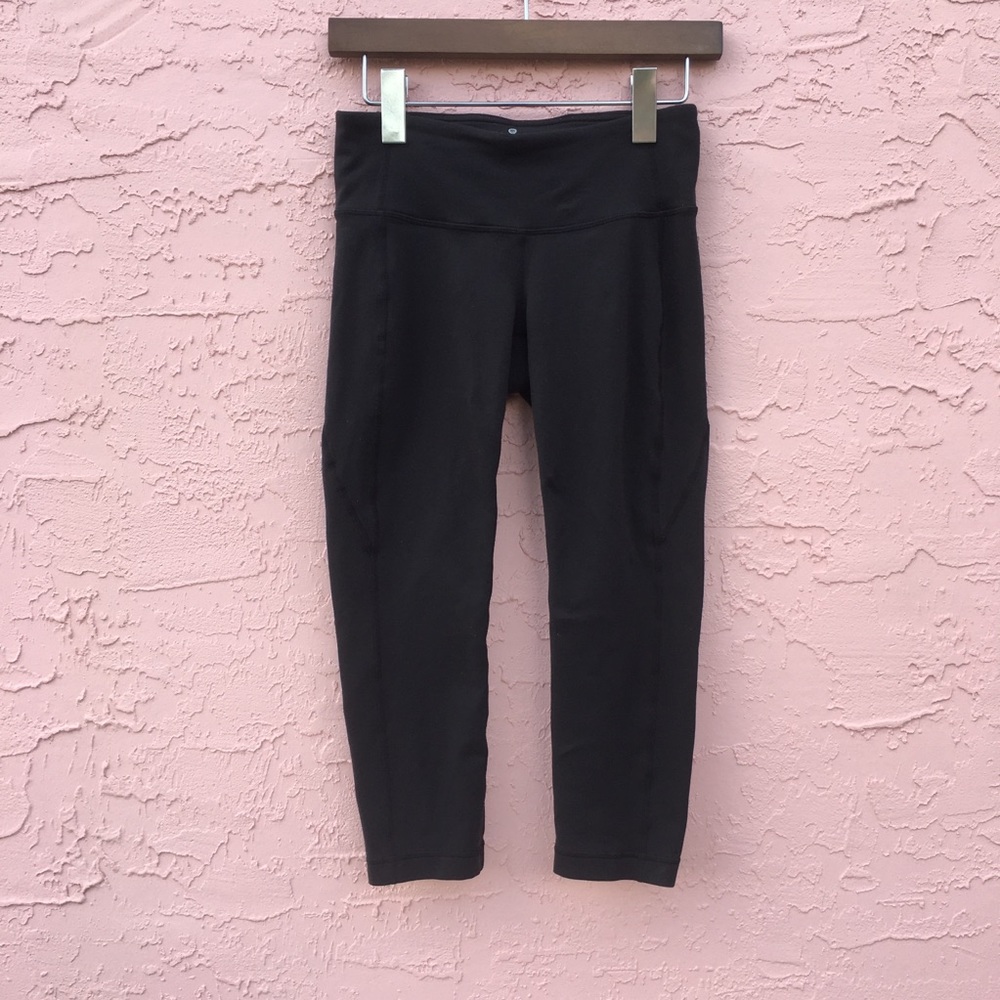 Athleta Black Capri Leggings Yoga Pants